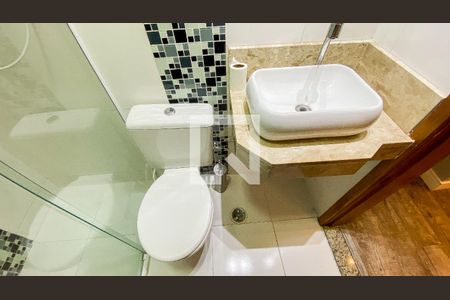 Apartamento para alugar com 53m², 2 quartos e 1 vaga Apartamento para alugar com 53m², 2 quartos e 1 vagaBanheiro