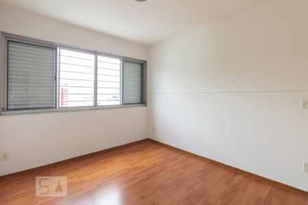 Apartamento à venda com 97m², 3 quartos e 1 vagaQuarto 2