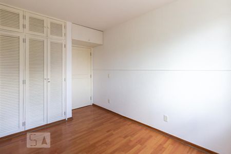 Apartamento à venda com 97m², 3 quartos e 1 vagaQuarto 1