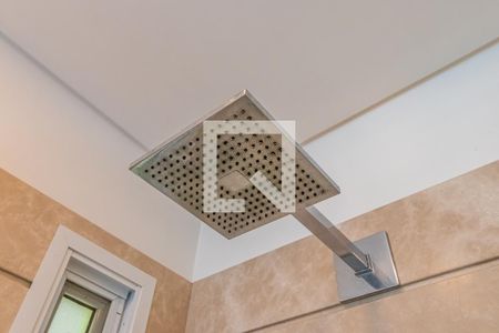 Casa de condomínio à venda com 1054m², 4 quartos e 5 vagasDetalhe do Banheiro da Suíte 4