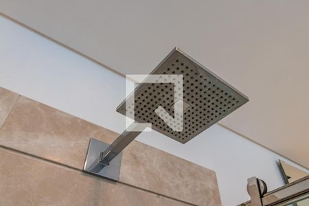 Casa de condomínio à venda com 1054m², 4 quartos e 5 vagasDetalhe do Banheiro da Suíte 4