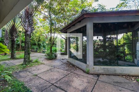 Casa de condomínio à venda com 1054m², 4 quartos e 5 vagasQuintal