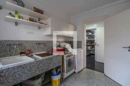 Casa de condomínio à venda com 1054m², 4 quartos e 5 vagasÁrea de Serviço