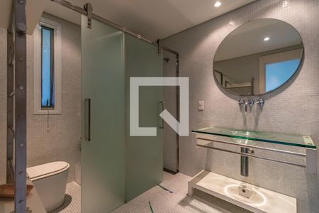 Casa de condomínio à venda com 1054m², 4 quartos e 5 vagasBanheiro da Piscina