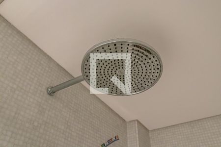 Casa de condomínio à venda com 1054m², 4 quartos e 5 vagasDetalhe do Banheiro da Piscina