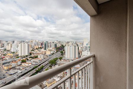 Sacada  de apartamento para alugar com 2 quartos, 45m² em Liberdade, São Paulo