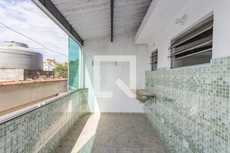 Apartamento à venda com 140m², 2 quartos e sem vagaVaranda