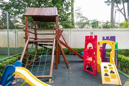 Apartamento à venda com 45m², 2 quartos e 1 vagaÁrea Comum - Playground