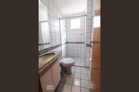 Apartamento para alugar com 78m², 3 quartos e 1 vaga Apartamento para alugar com 78m², 3 quartos e 1 vagaBanheiro da suíte