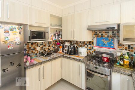 Casa à venda com 132m², 3 quartos e 2 vagasCozinha