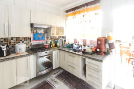 Casa à venda com 132m², 3 quartos e 2 vagasCozinha