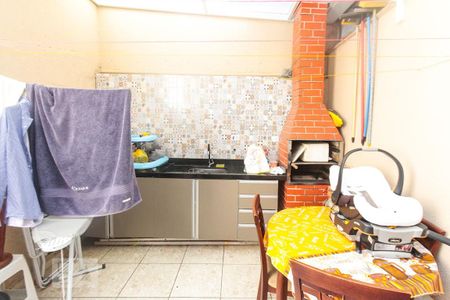 Casa à venda com 132m², 3 quartos e 2 vagasÁrea de Serviço