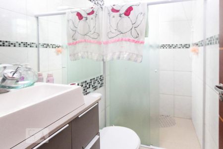 Casa à venda com 132m², 3 quartos e 2 vagasBanheiro Social