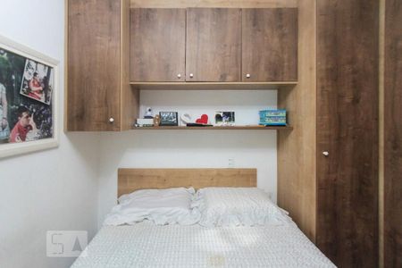 Casa à venda com 132m², 3 quartos e 2 vagasSuite