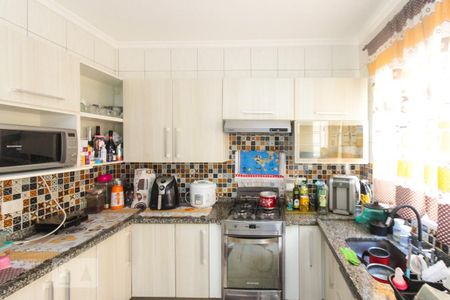 Casa à venda com 132m², 3 quartos e 2 vagasCozinha