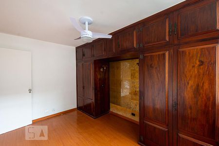 Apartamento à venda com 57m², 2 quartos e 1 vagaQuarto 2