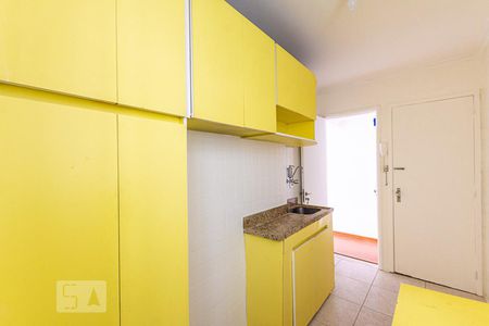 Apartamento à venda com 57m², 2 quartos e 1 vagaCozinha 