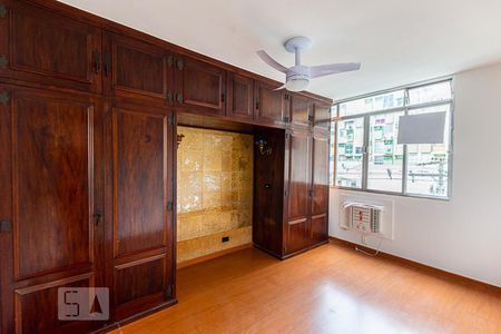 Apartamento à venda com 57m², 2 quartos e 1 vagaQuarto 2