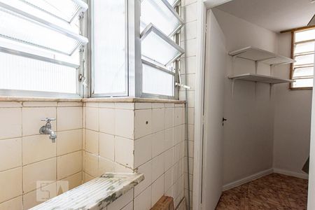 Apartamento à venda com 57m², 2 quartos e 1 vagaÁrea de Serviço