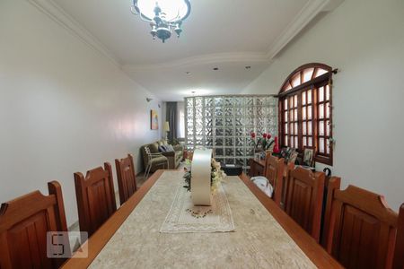 Sala de Jantar  de casa à venda com 4 quartos, 330m² em Jardim Textil, São Paulo