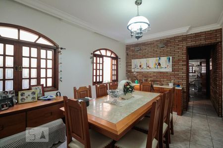 Sala de Jantar  de casa à venda com 4 quartos, 330m² em Jardim Textil, São Paulo