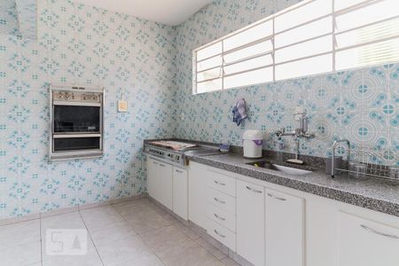 Casa para alugar com 296m², 3 quartos e 4 vagasCozinha