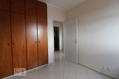 Apartamento à venda com 90m², 3 quartos e 1 vagaQuarto 2