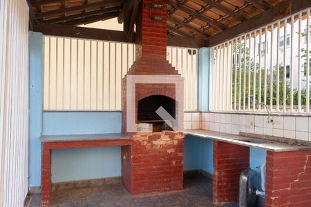 Apartamento para alugar com 49m², 2 quartos e 1 vagaÁrea comum - Churrasqueira