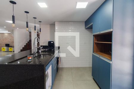 Casa à venda com 310m², 3 quartos e 2 vagasCozinha