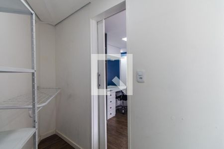 Casa à venda com 310m², 3 quartos e 2 vagasCloset da suíte