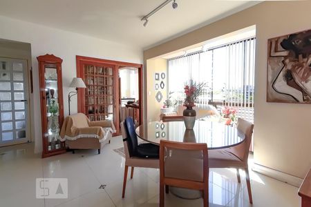 Sala de apartamento à venda com 4 quartos, 189m² em Farroupilha, Porto Alegre