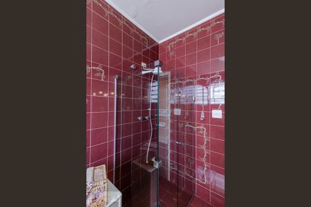 Casa à venda com 325m², 3 quartos e 2 vagasBanheiro 