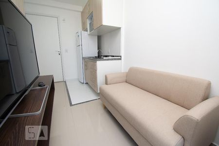 Sala de kitnet/studio para alugar com 1 quarto, 28m² em Macedo, Guarulhos