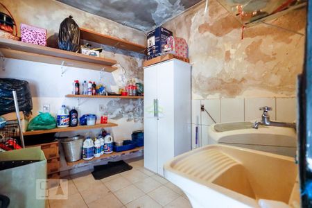 Casa à venda com 250m², 3 quartos e 5 vagasÁrea de Serviço