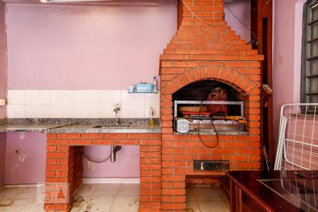 Casa à venda com 250m², 3 quartos e 5 vagasChurrasqueira