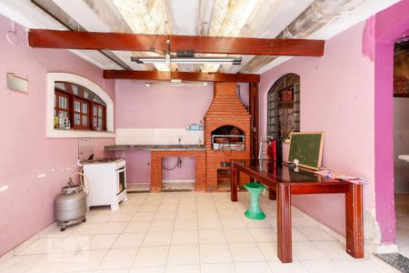 Casa à venda com 250m², 3 quartos e 5 vagasChurrasqueira