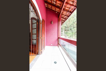 Casa à venda com 250m², 3 quartos e 5 vagasSacada da Suíte