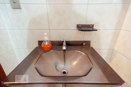 Lavabo de casa à venda com 3 quartos, 250m² em Vila Nova Carolina, São Paulo