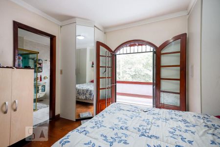 Casa à venda com 250m², 3 quartos e 5 vagasSuíte