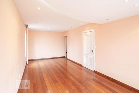 Sala 1 de apartamento para alugar com 4 quartos, 129m² em Carmo, Belo Horizonte