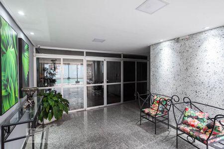 Apartamento para alugar com 129m², 4 quartos e 2 vagasHall