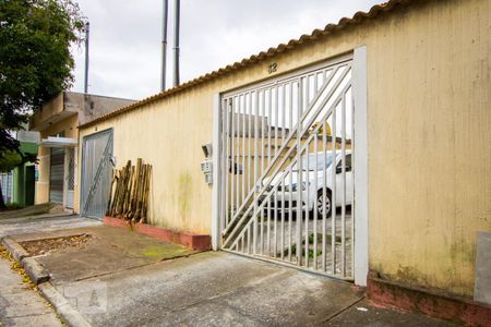 Apartamento para alugar com 62m², 2 quartos e 1 vaga Apartamento para alugar com 62m², 2 quartos e 1 vagaFachada