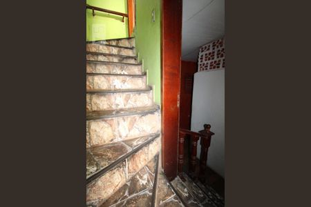 Casa à venda com 118m², 7 quartos e sem vagaEscada