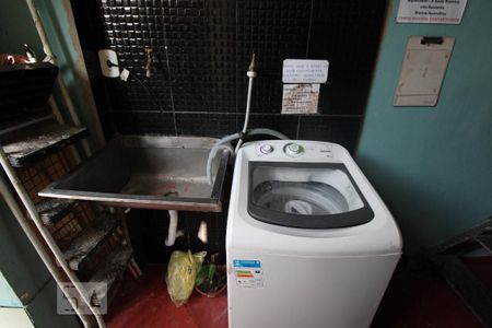 Casa à venda com 118m², 7 quartos e sem vagaÁrea de Serviço