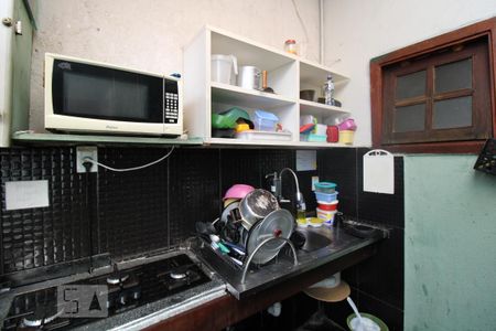 Casa à venda com 118m², 7 quartos e sem vagaCozinha