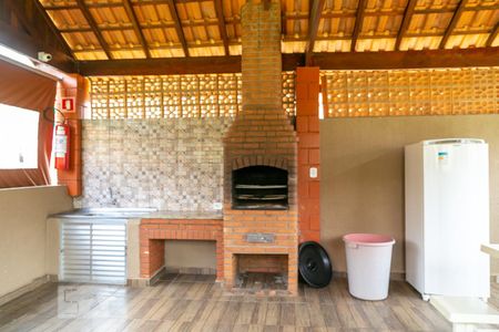 Casa de condomínio para alugar com 56m², 2 quartos e 2 vagas Casa de condomínio para alugar com 56m², 2 quartos e 2 vagasÁrea comum - Churrasqueira