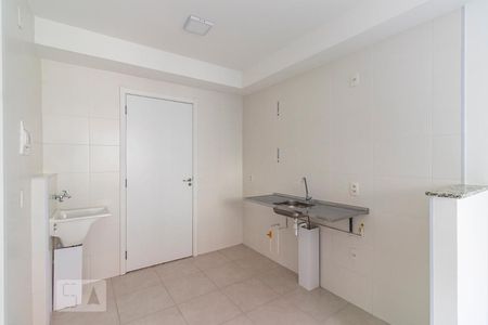 Sala e Cozinha de apartamento para alugar com 1 quarto, 26m² em Cambuci, São Paulo