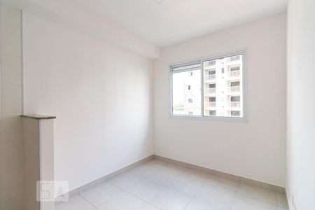 Sala e Cozinha de apartamento para alugar com 1 quarto, 26m² em Cambuci, São Paulo