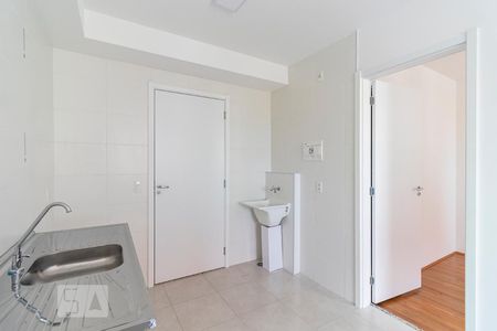 Sala e Cozinha de apartamento para alugar com 1 quarto, 26m² em Cambuci, São Paulo