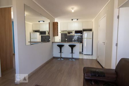 Sala de apartamento para alugar com 3 quartos, 55m² em Vila Marieta, Campinas